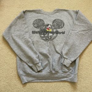 Walt Disney World Sweatshirt